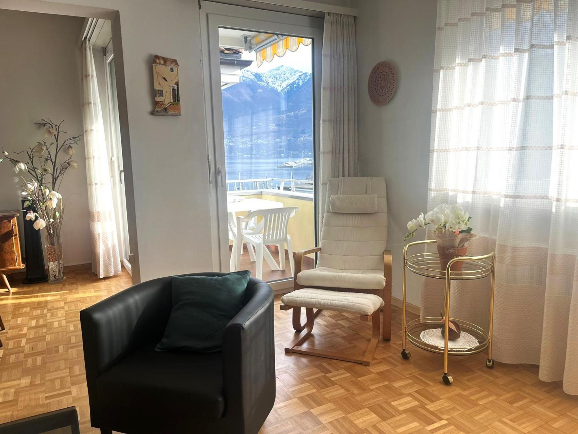 Hotel Rondinella Локарно Номер фото